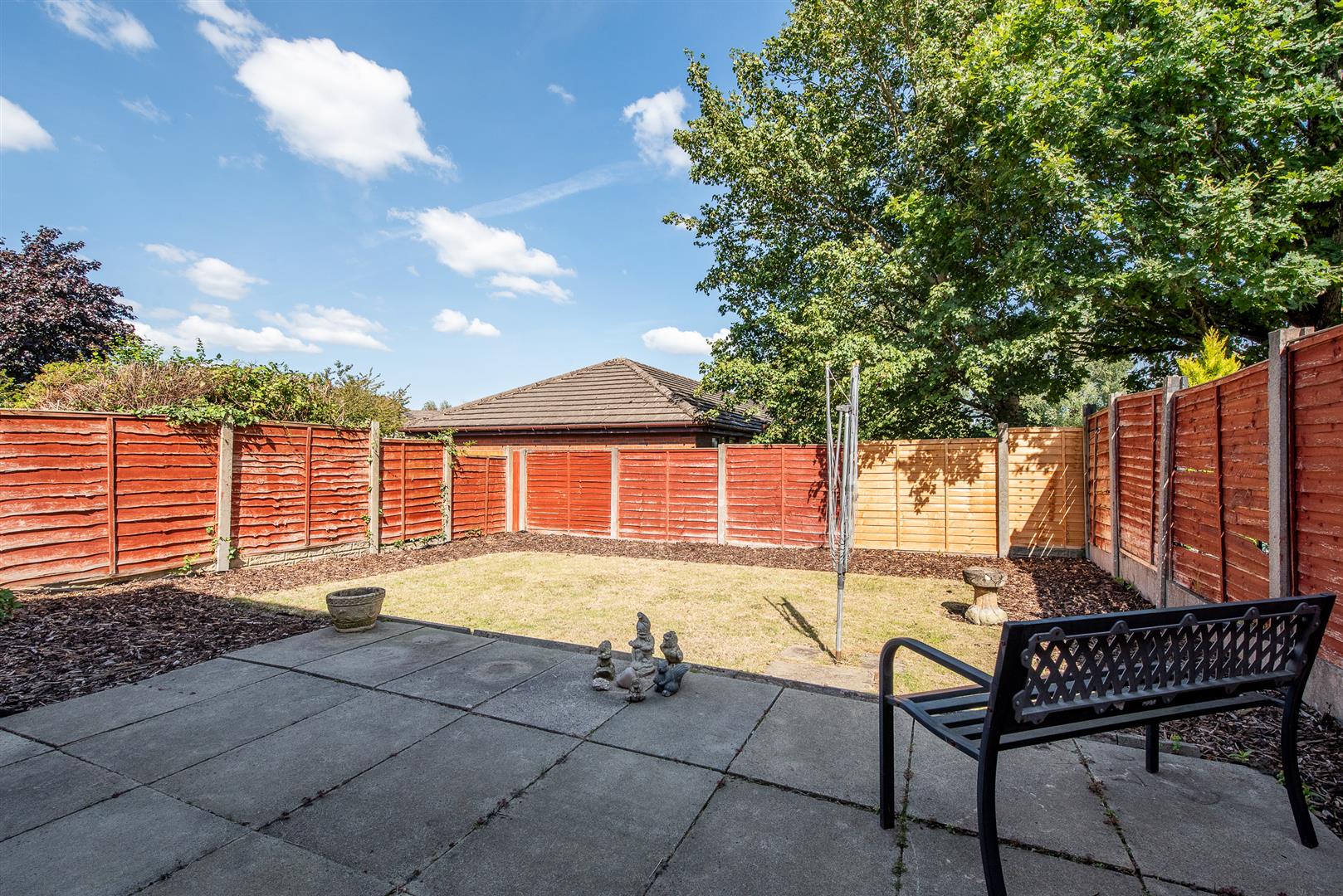 3 bed property in Balcarres Close, Leyland
